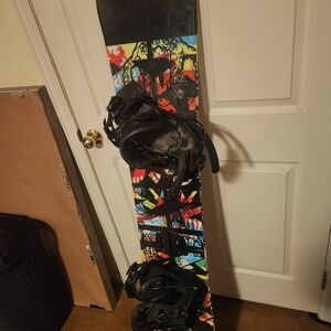 Vibrant Snowboard with Black Bindings